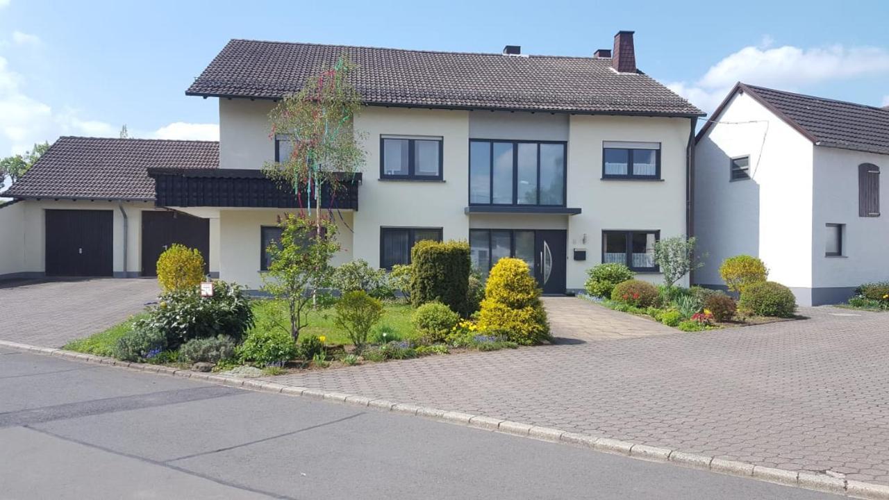 Ferienwohnung Christina Hinterweiler Exterior photo